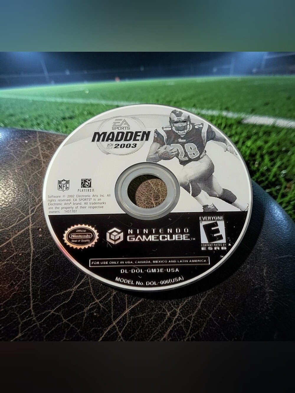 Madden NFL 2003 (Nintendo GameCube, 2002) DISC ONLY Includes Paper Sleeve. The p
